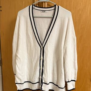 Elegant White Sweater with Black Accents